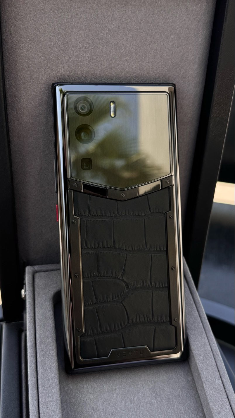 METAVERTU 1 CURVE SCREEN BASIC ALLIGATOR SKIN 5G WEB3 PHONE – BLACK