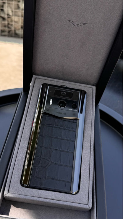 METAVERTU 2 MAX SCREEN ALLIGATOR SKIN WEB3 AI PHONE – BLACK